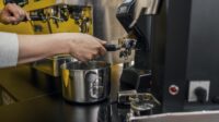 6 Merk Mesin Espresso Rumahan Watt Kecil Otomatis.